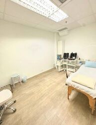 North Bridge Centre (D7), Office #504944931